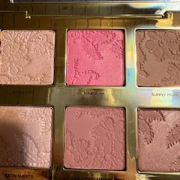 NWOB Too Faced Natural Face Palette & Natural Eyes (eyeshadow) Palette - Picture 2 of 10